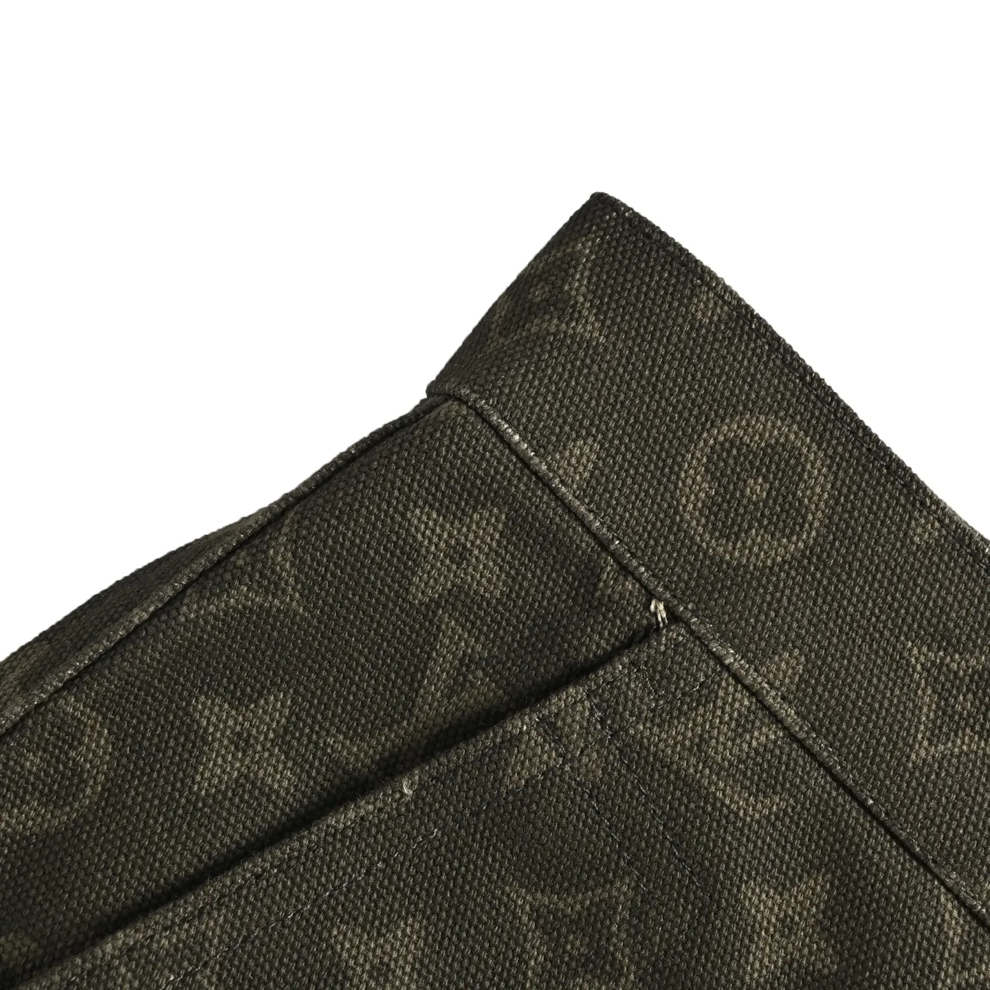 Louis Vuitton/